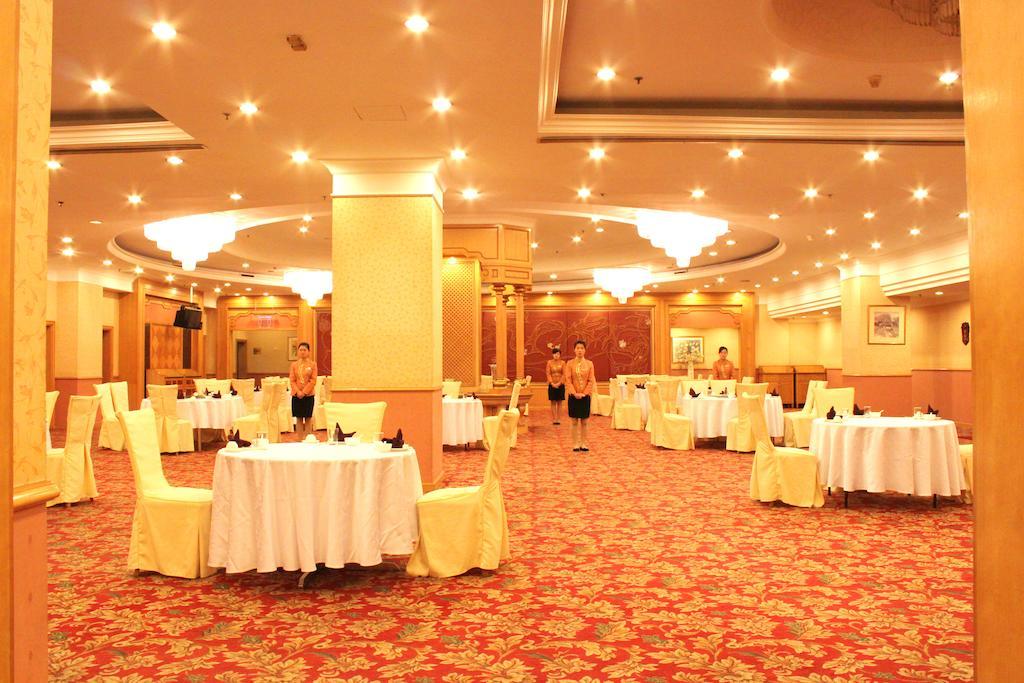 Weifang Internation Financial Hotel Exterior foto